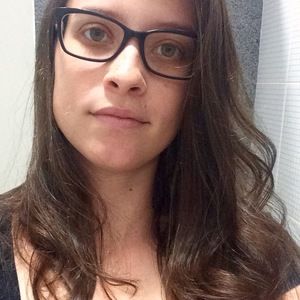 Meet your Posher, Karine